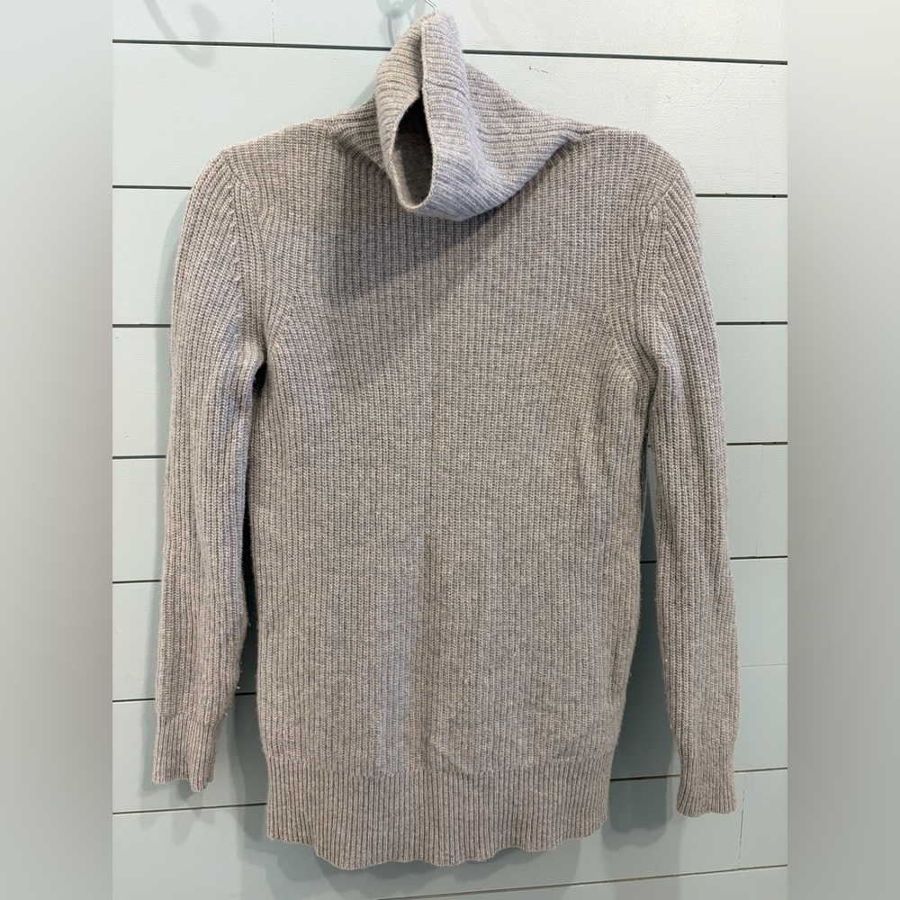Women’s Wool & Cashmere Light Gray Turtleneck Sweater Brooks Brothers